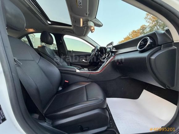 Öztürk Motors 2016 C200 D Hatasız 151 Binde C63 Görünüm