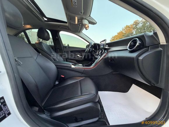 Öztürk Motors 2016 C200 D Hatasız 151 Binde C63 Görünüm