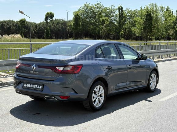 2021 MEGAN 1.3 TCE-TOUCH-LANSMAN RENK-53 BİNDE-DEĞİŞENSİZ