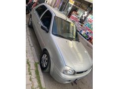 Sahibinden Ford Fiesta 1.25 Flair 2000 Model