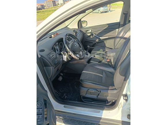 Sahibinden Ford Kuga 2.0 TDCi Titanium 2011 Model