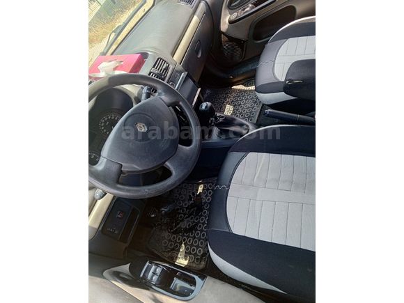 Sahibinden Renault Clio 1.2 Authentique 2004 Model Adana
