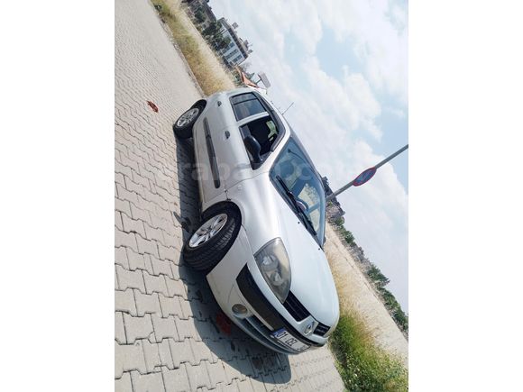 Sahibinden Renault Clio 1.2 Authentique 2004 Model Adana
