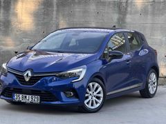 2023 / 82.000 KM /  BOYASIZ /  TOUCH / OTOMATİK/ ÖN ARKA PARK SENSÖRÜ/ SİS / APPLE  PLAY