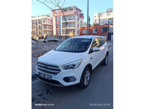 Sahibinden Ford Kuga 1.5 TDCi Style 2018 Model  205.000 km Beyaz