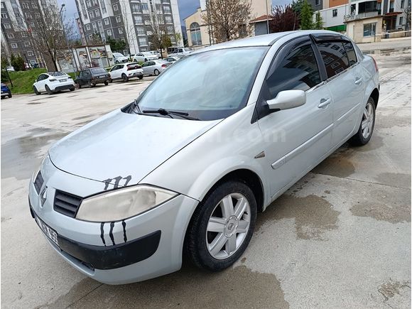 Sahibinden Renault Megane 1.6 Authentique 2004 Model 