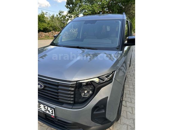 Sahibinden Ford Tourneo Courier 1.5 EcoBlue Titanium 2025 Model 