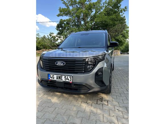 Sahibinden Ford Tourneo Courier 1.5 EcoBlue Titanium 2025 Model 