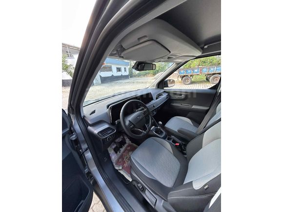 Sahibinden Ford Tourneo Courier 1.5 EcoBlue Titanium 2025 Model 