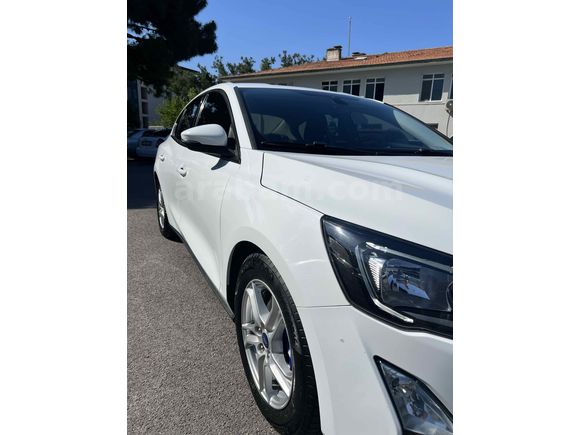 Sahibinden Ford Focus 1.5 TDCi Trend X 2020 Model 
