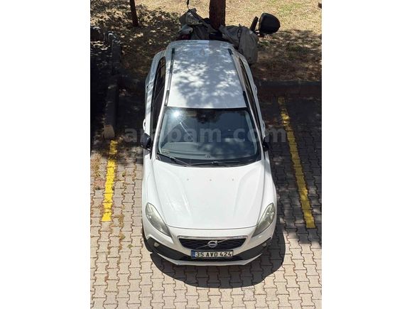 Sahibinden Volvo V40 Cross Country 1.6 D Premium 2014 Model  232.000 km Beyaz