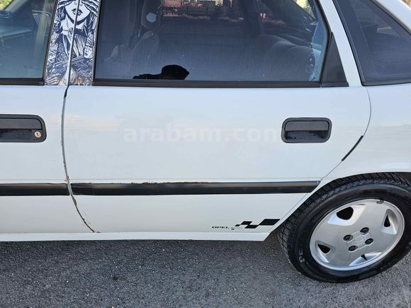 Sahibinden Opel Vectra 2.0 GLS 1994 Model 