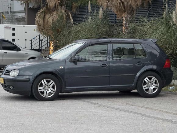 SEV MOTORSDAN/2001 GOLF/SUNROFF/DİGİTAL KLİMA/DEĞİŞENSİZ