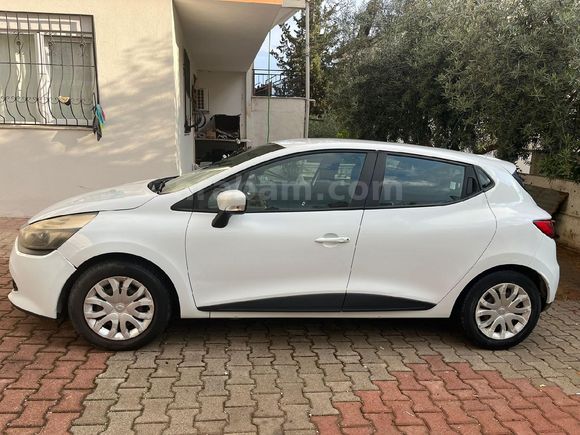 SAHİBİNDEN 2016 ÇIKIŞLI 125.000 KM'DE TEMİZ AİLE ARACI