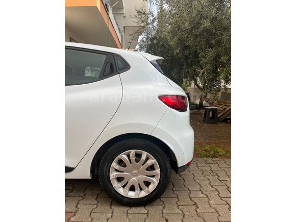 SAHİBİNDEN 2016 ÇIKIŞLI 125.000 KM'DE TEMİZ AİLE ARACI