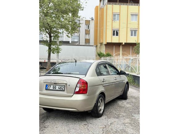 Sahibinden Hyundai Accent Era 1.4 Team 2010 Model 