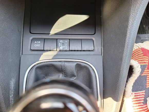Sahibinden Volkswagen Golf 1.6 Trendline 2012 Model