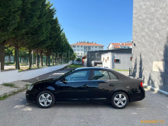 CAREMİ'DEN 2009 1.6 102HP LPGLİ 249BİN KMDE SINIF JETTA !!!