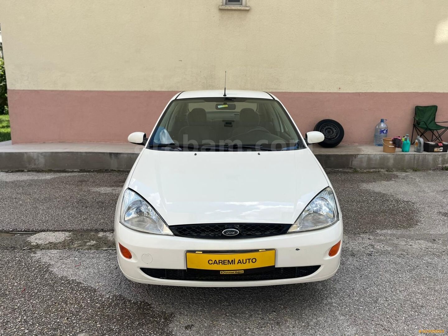 Galeriden Ford Focus 1.6 Ghia 2000 Model Ankara 299.000 km Beyaz 2