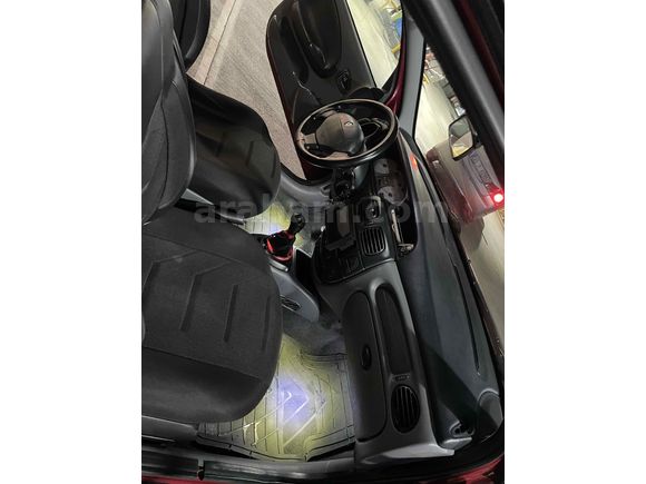 Sahibinden Renault Megane 1.6 Coupe Privilege 2000 Model 