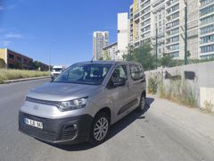 Sahibinden Fiat Doblo Combi 1.5 BlueHDi Easy 2024 Model