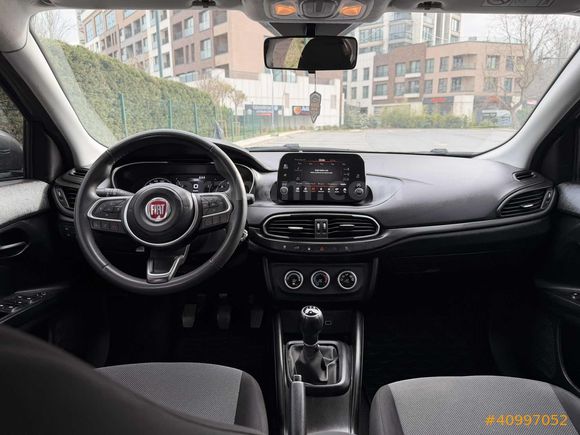BEY MOTORS / 2023 EGEA 1.3 EASY PLUS / 100.YIL / LANSMAN RENK