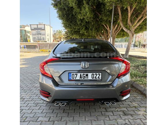 2020 MODEL HONDA CİVİC  HATASIZ BOYASIZZ