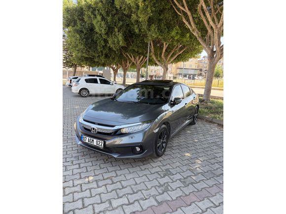 2020 MODEL HONDA CİVİC  HATASIZ BOYASIZZ