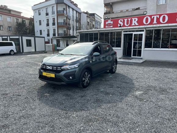 SUR OTO-2 2025 //DACİA// SANDERO 1.0//EXPRESSİON PAKET OTOMATİK