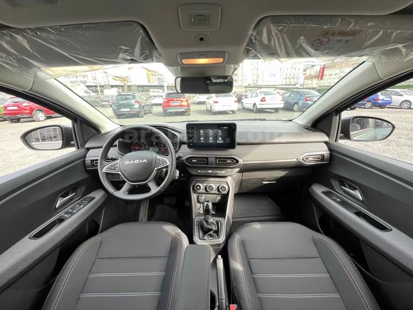 SUR OTO-2 2025 //DACİA// SANDERO 1.0//EXPRESSİON PAKET OTOMATİK