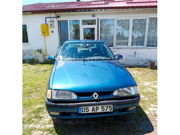 Sahibinden Renault R 19 1.6 Europa iE 2000 Model  354.000 km Mavi