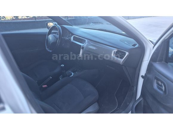 YM AUTO'DAN 2016 MODEL C-ELYSEE DÜŞÜK KM DE HATASIZ AYARINDA