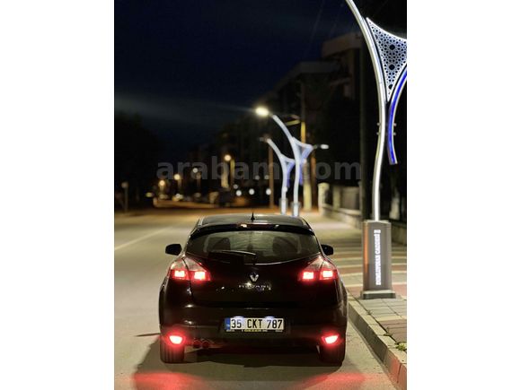 Sahibinden Renault Megane 1.6 Icon Ağır Hasarlı 