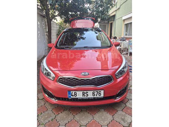 Sahibinden Kia Ceed 1.6 CRDi Concept Plus SW 2017 Model
