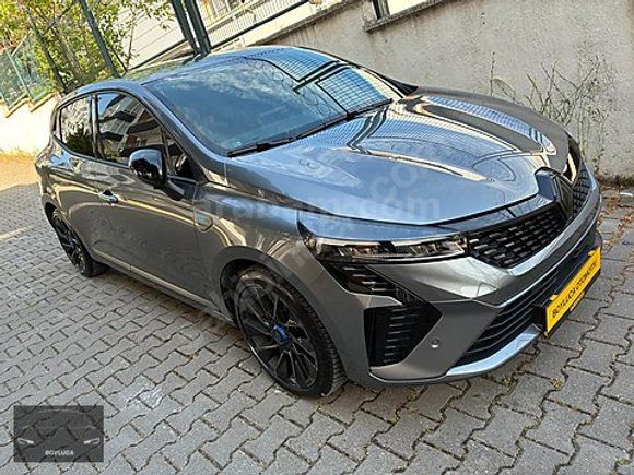 HATASIZ 2025 RENAULT CLİO 1.0 TECHNO ESPRİT ALPİNE X-TRONİC GSR2