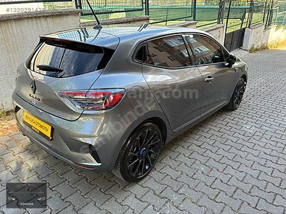 HATASIZ 2025 RENAULT CLİO 1.0 TECHNO ESPRİT ALPİNE X-TRONİC GSR2