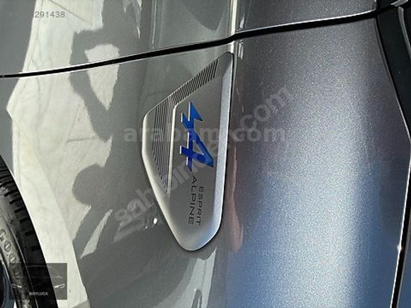 HATASIZ 2025 RENAULT CLİO 1.0 TECHNO ESPRİT ALPİNE X-TRONİC GSR2