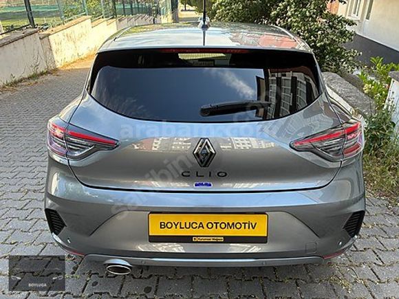HATASIZ 2025 RENAULT CLİO 1.0 TECHNO ESPRİT ALPİNE X-TRONİC GSR2