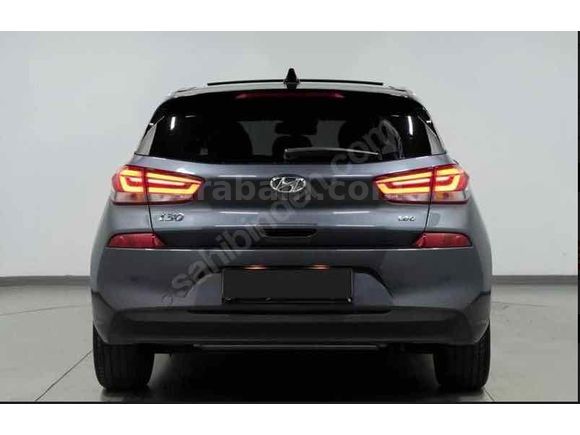 Sahibinden Hyundai i30 1.6 CRDi Elite Plus 2017 Model 