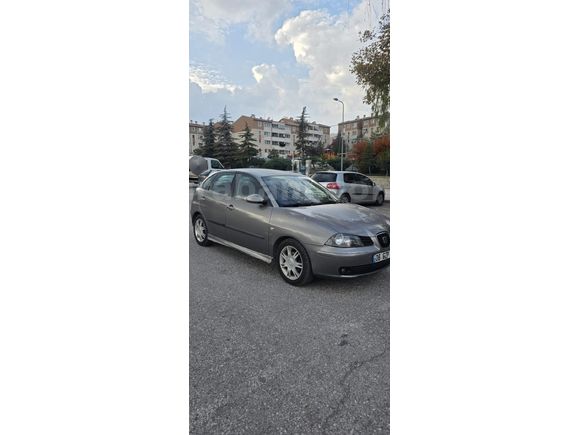 Sahibinden Seat Ibiza 1.4 Stella 2005 Model  293.000 km Gri (Gümüş)
