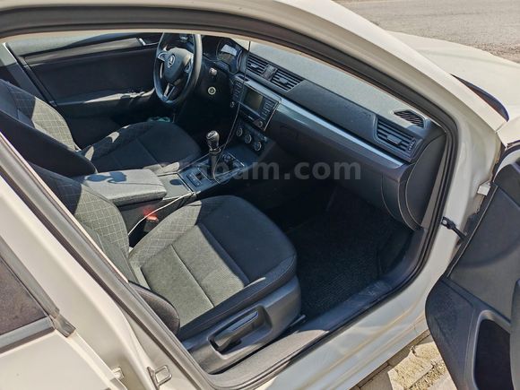 Sahibinden Skoda SuperB 1.4 TSI Active 2017 Model Ankara