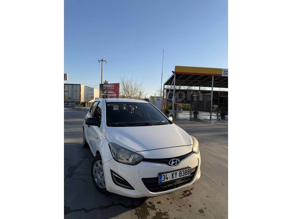 Sahibinden Hyundai i20 1.4 CRDi Jump 2014 Model 