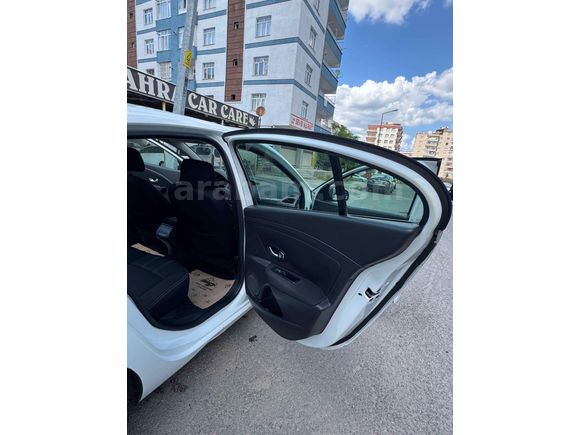 Sahibinden Renault Fluence 1.5 dCi Touch 2014 Model 
