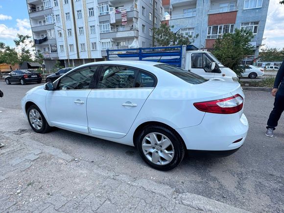 Sahibinden Renault Fluence 1.5 dCi Touch 2014 Model 