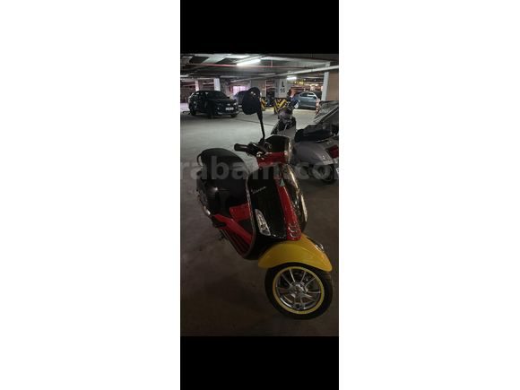 Sahibinden Vespa Primavera 150 Disney Mickey Mouse Özel Seri