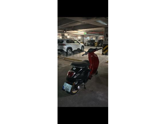 Sahibinden Vespa Primavera 150 Disney Mickey Mouse Özel Seri