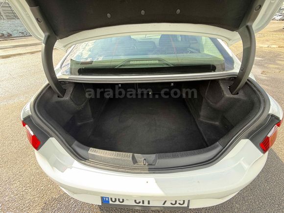 Galeriden Renault Megane 1.5 dCi Touch 2017 Model Ankara