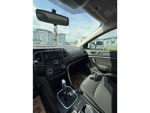 Galeriden Renault Megane 1.5 dCi Touch 2017 Model Ankara