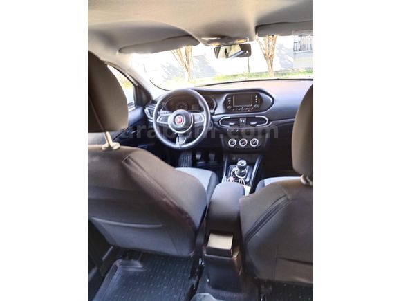 Sahibinden Fiat Egea 1.4 Fire Easy 2023 Model