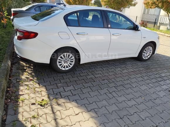 Sahibinden Fiat Egea 1.4 Fire Easy 2023 Model